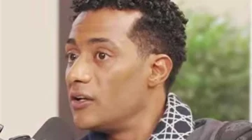 وفاة والد محمد رمضان بعد صدور حكم حبسه وتحديد موعد الجنازة